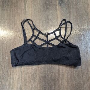 NUDE S black cris-cross bralette